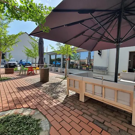 Ampelhaus 公寓 奥拉宁鲍姆